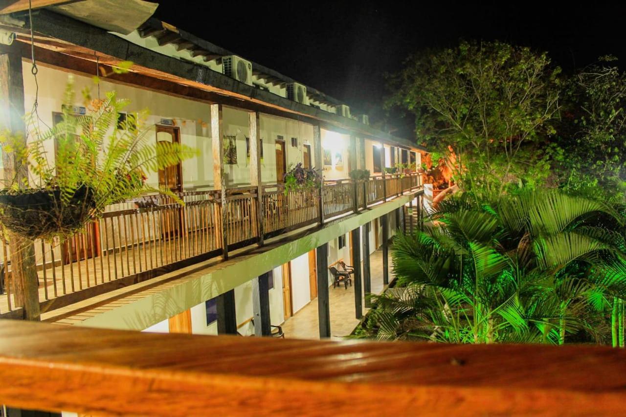 Hotel Mares Capurgana Exterior photo